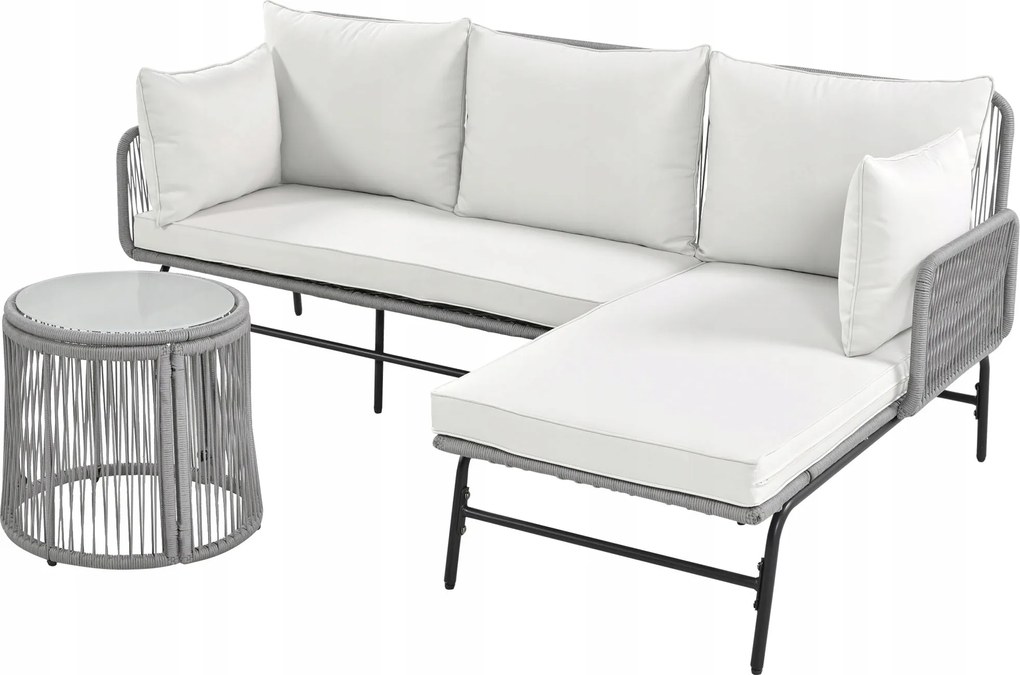 Kerti bútor szett, két fotel, két 2 személyes kanapé és két vas asztal