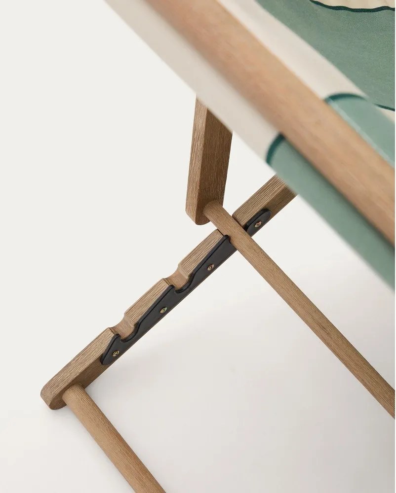 Zöld tömörfa kerti napozóágy Vilara – Kave Home