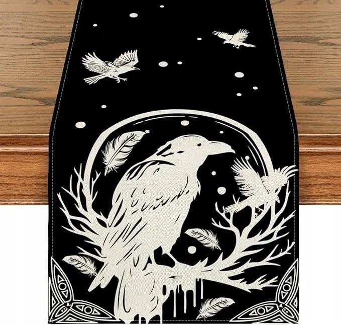 Halloween dekoráció futópad fehér és fekete színben 40x140 cm madarak