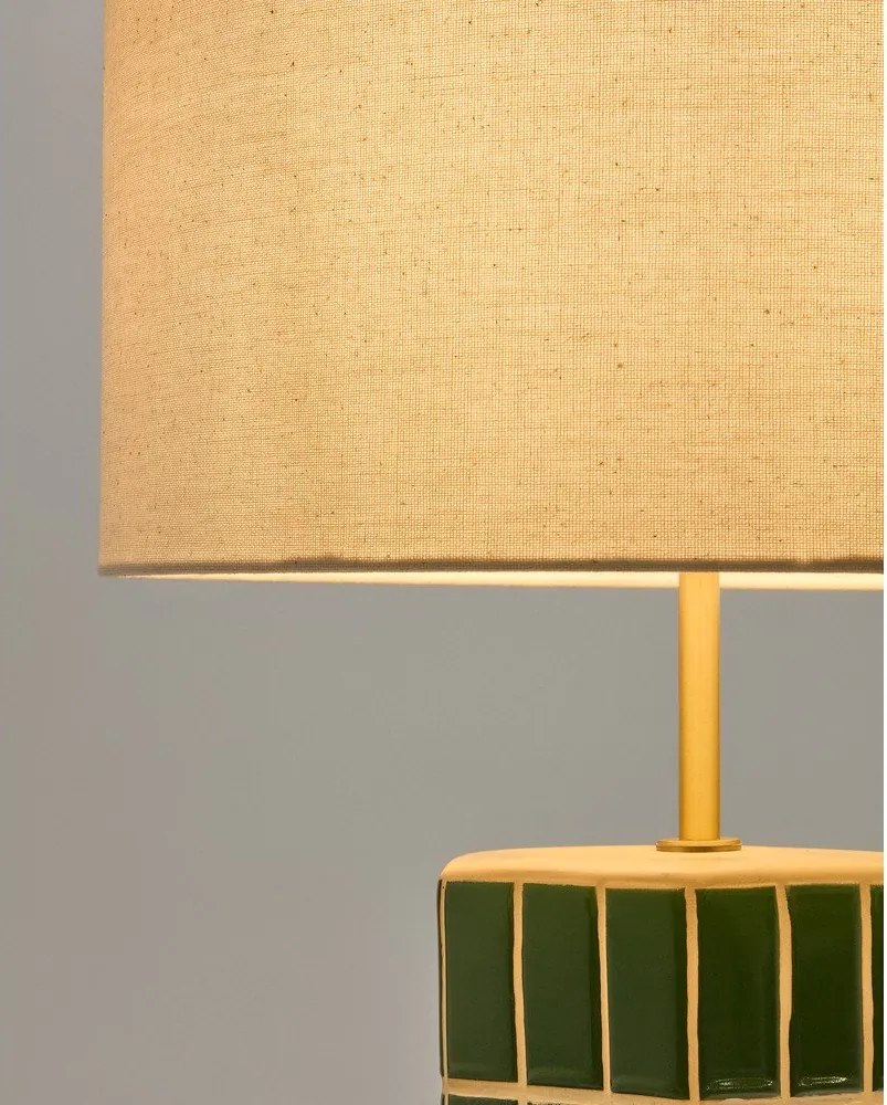 Zöld-krémszínű asztali lámpa textil búrával (magasság 61,5 cm) Rue – Kave Home