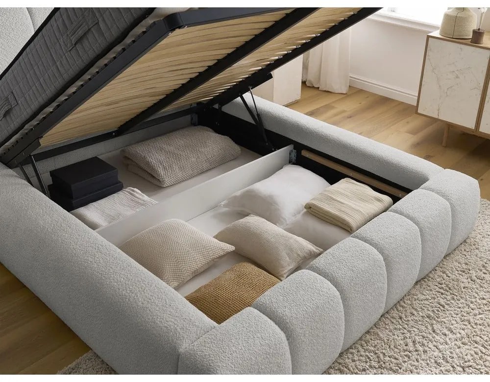 Világosszürke kárpitozott ágyneműtartós franciaágy ágyráccsal 160x200 cm Denali – Bobochic Paris