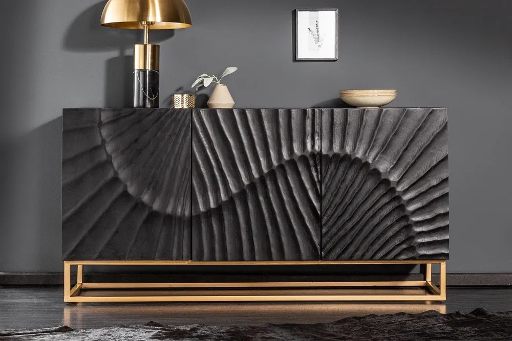 Design komód Shayla 140 cm fekete mangó