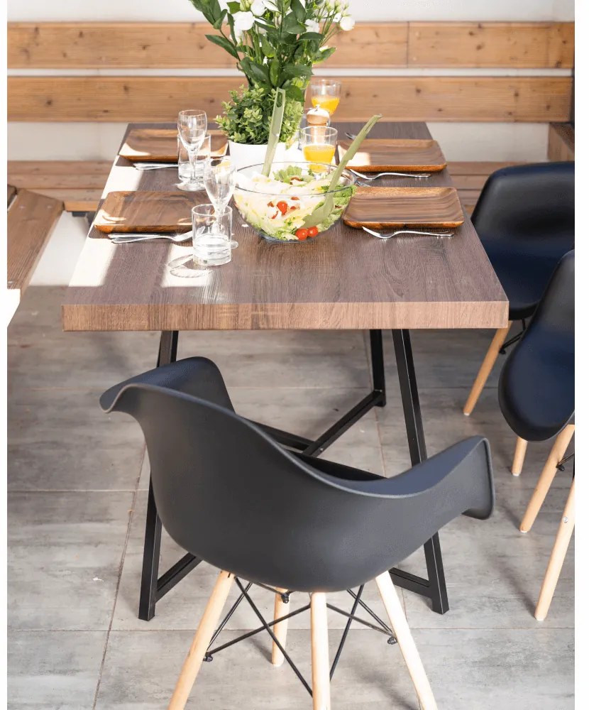 AKCIÓ Fekete étkezőszék LIZBONA II. osztály