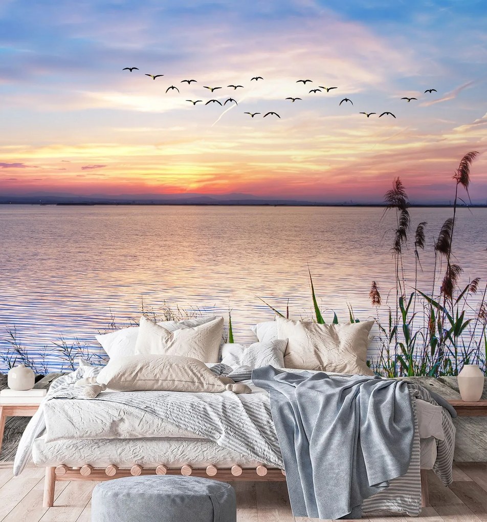 Gario Fotótapéta Rózsaszín égbolt a víz felett Anyag: Vlies, Méret: 300 x 300 cm