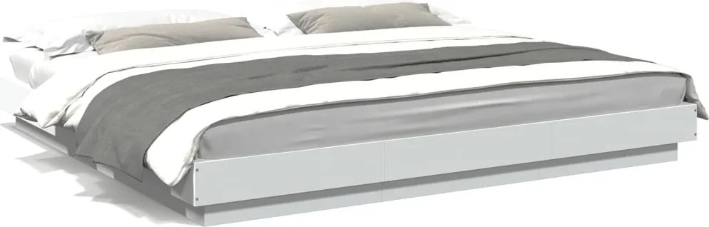 vidaXL fehér szerelt fa ágykeret 200 x 200 cm