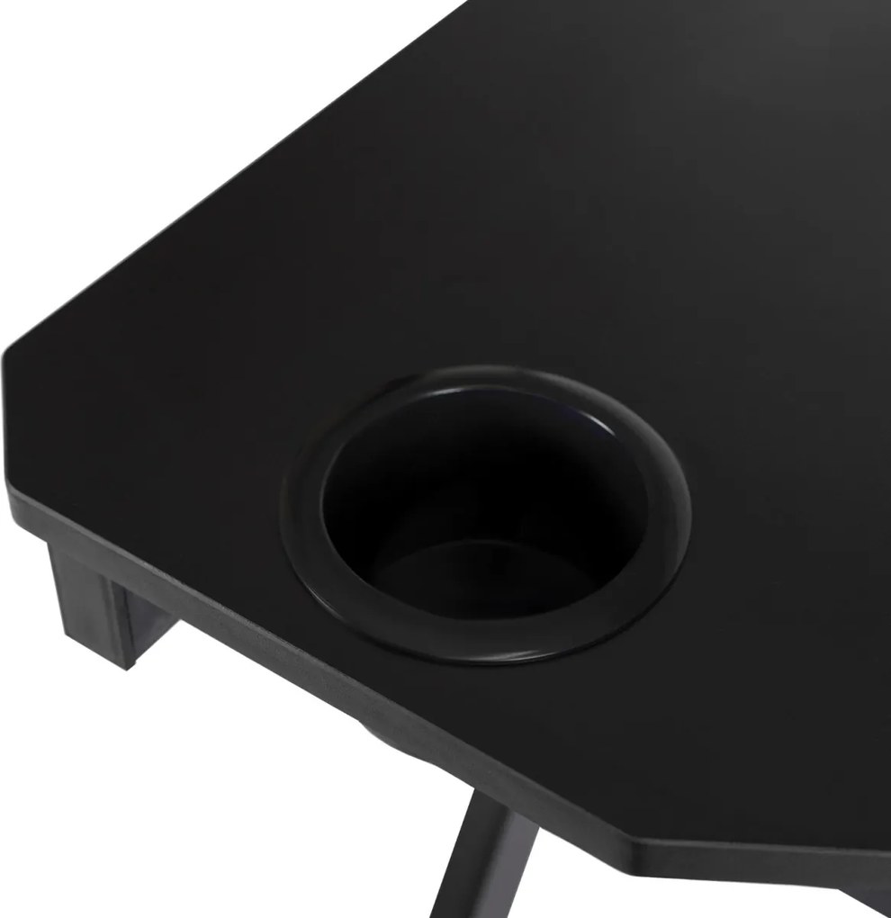 Gaming íróasztal 120 cm méretben, fekete kivitelben BLECK