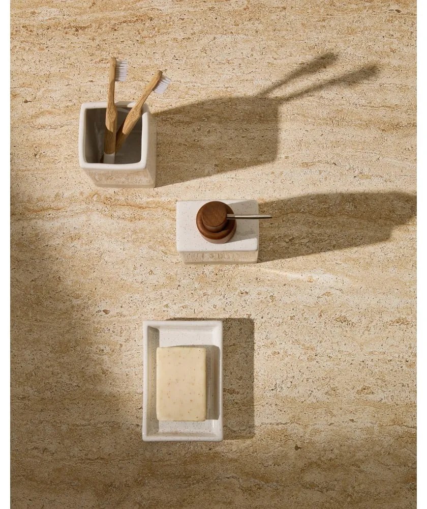 Krémszínű kerámia szappanadagoló 650 ml Careli – Kave Home