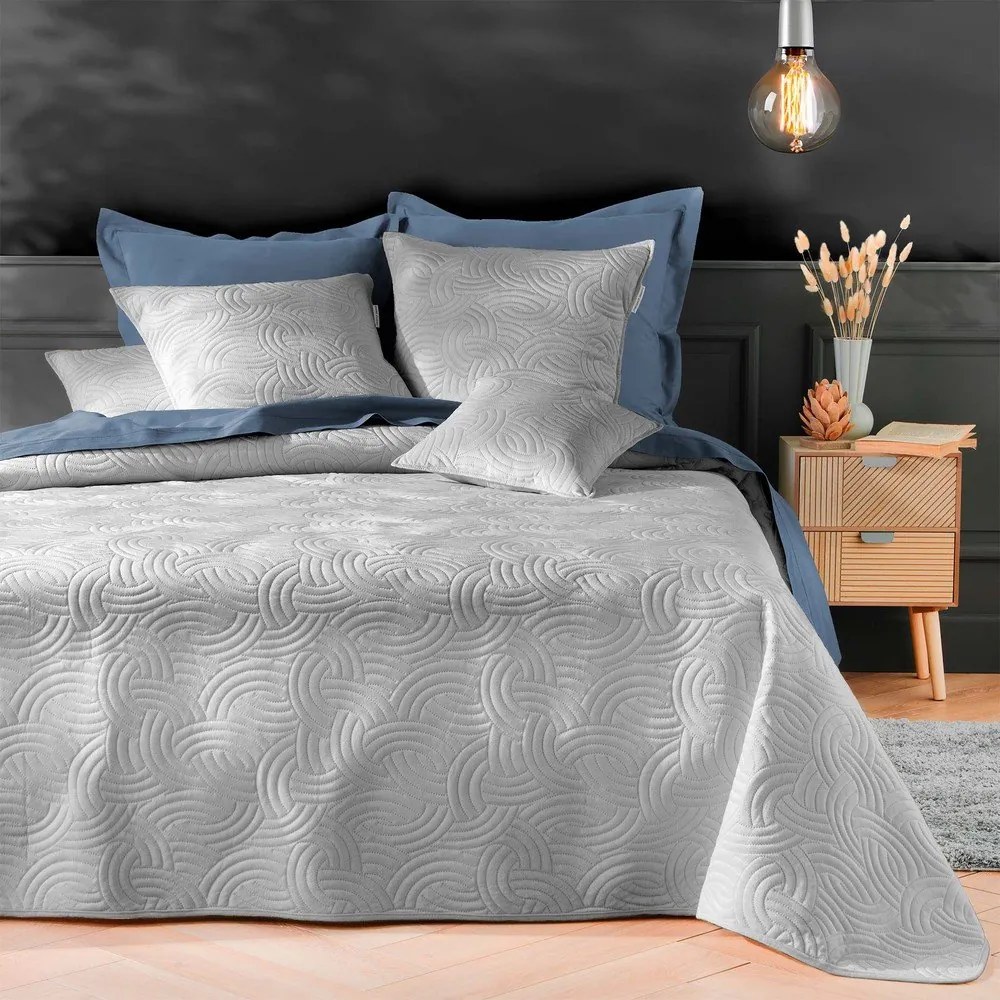 Szürke bársony ágytakaró és párnahuzat szett 220x240 cm Solange – douceur d'intérieur