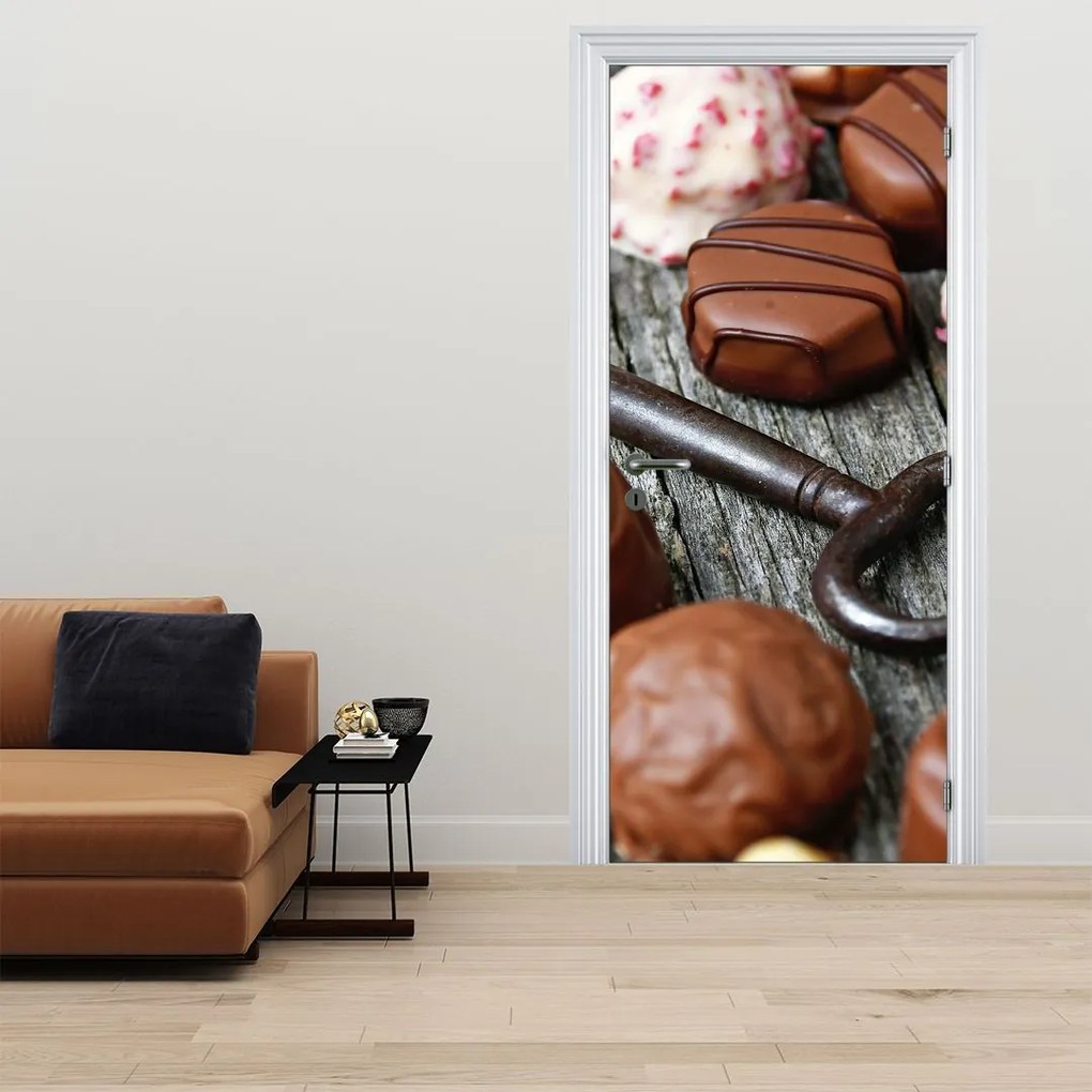 Fotótapéta ajtóra - Csokoládé és kulcs (95x205cm)
