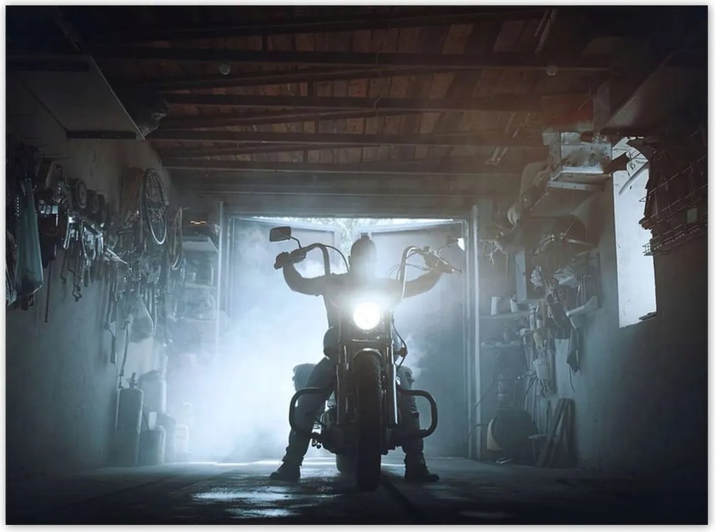 Poszterek 135x100 Egy motoros garázsában