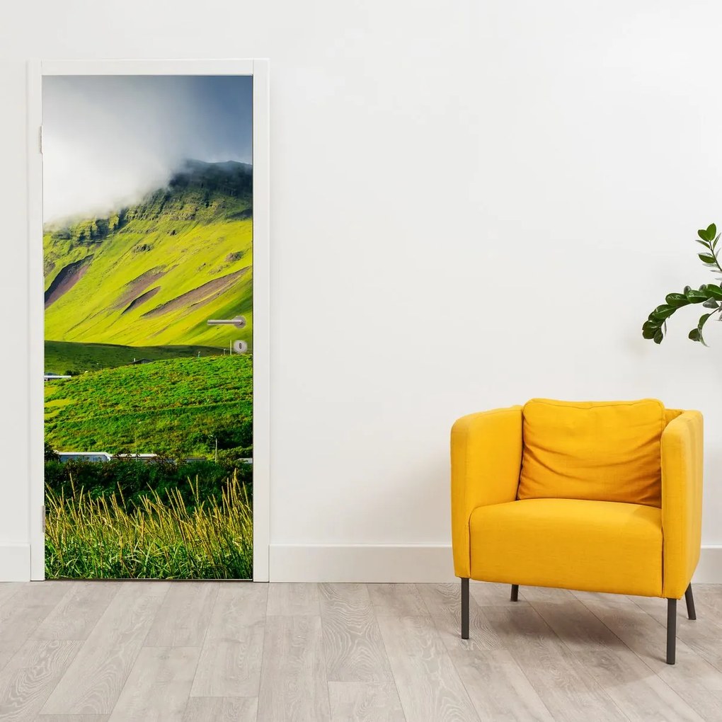 Fotótapéta ajtóra - Hegyi táj (95x205cm)