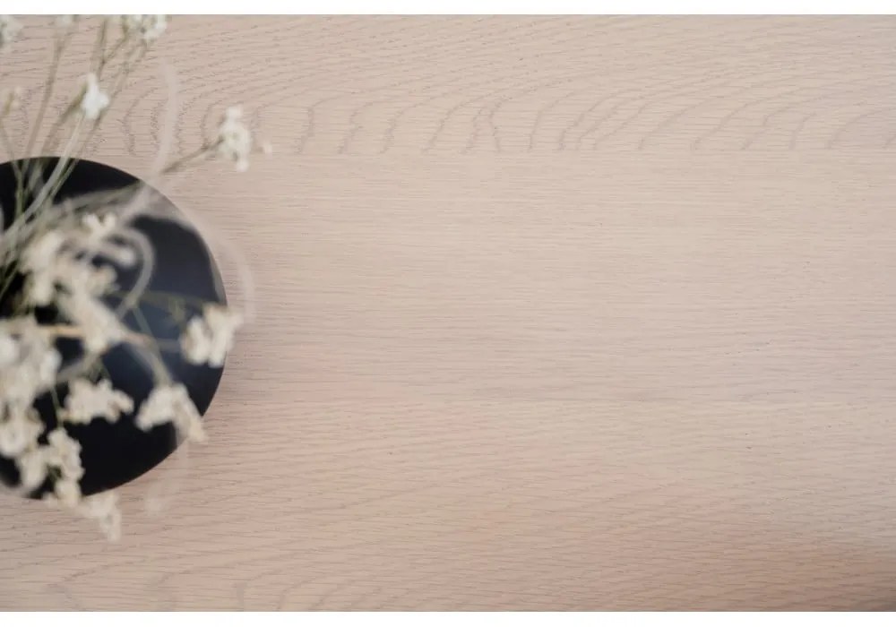 Kerek étkezőasztal tölgyfa dekoros asztallappal 115x115 cm Yumi - Rowico