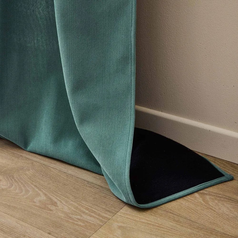 Zöld kordbársony termo függöny 140x260 cm Madison – douceur d'intérieur