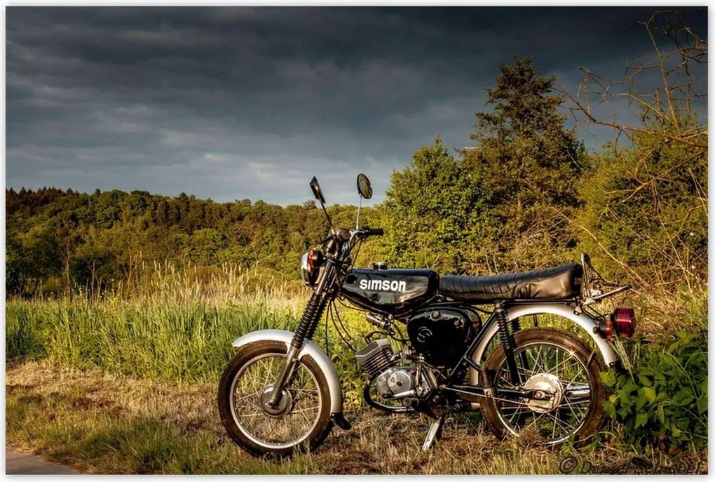 Poszterek 120x80 Fekete Simson négyes 4