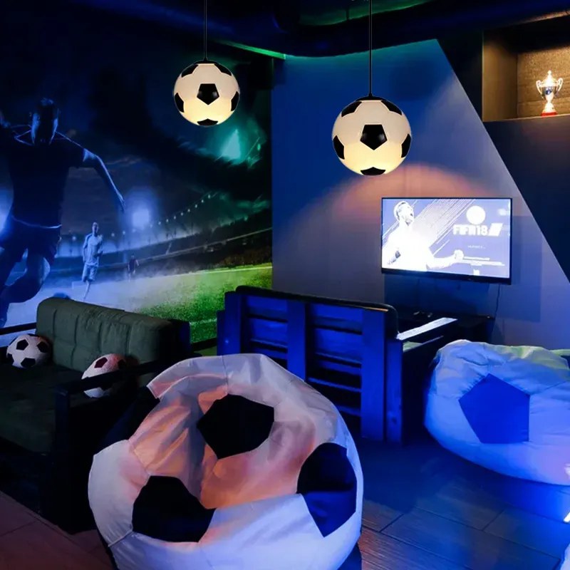 Függő mennyezeti lámpa futball labda alakban