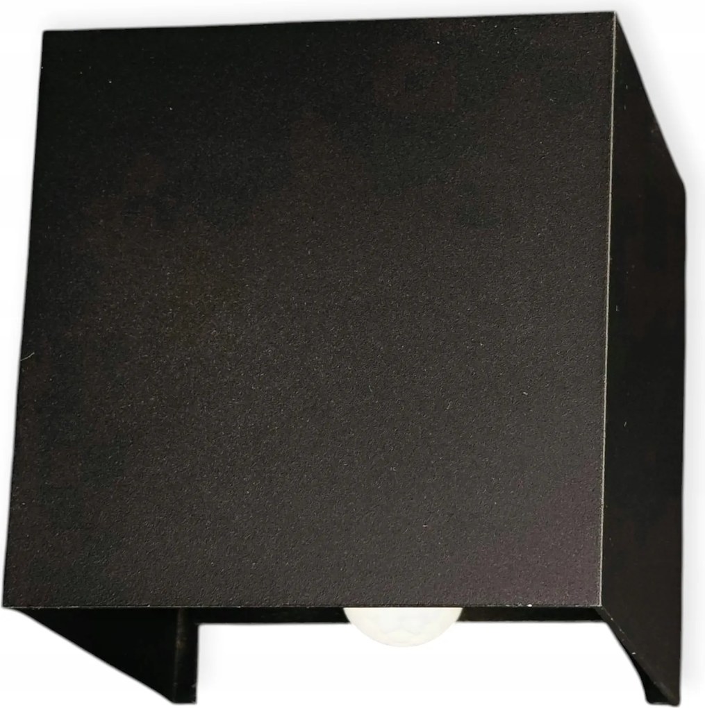 Fali lámpa Led kocka 12W 3000K mozgás- és szürkületérzékelővel