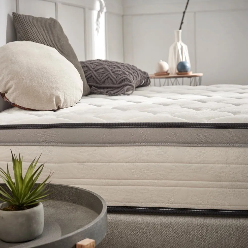 Közepes keménységű hab matrac 140x200 cm Premium Hotel Edition – Moonia