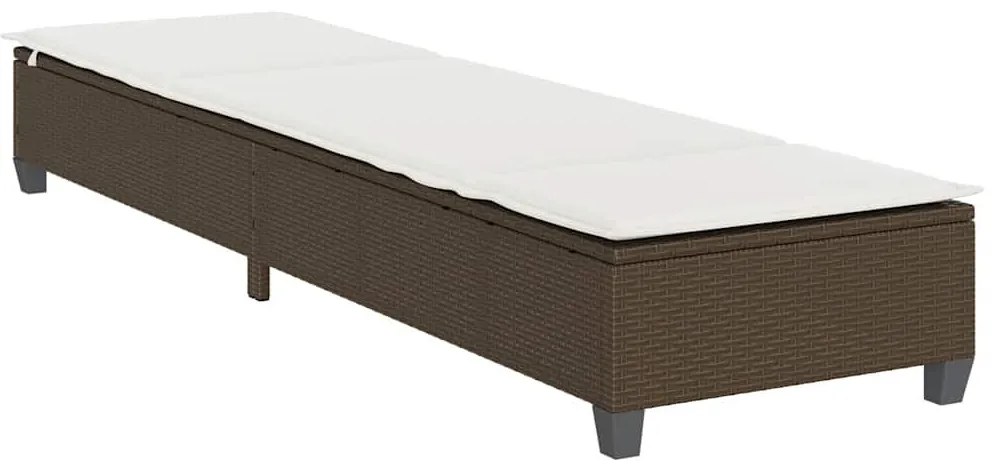 Barna polyrattan napozóágy párnákkal 55x200x25,5 cm