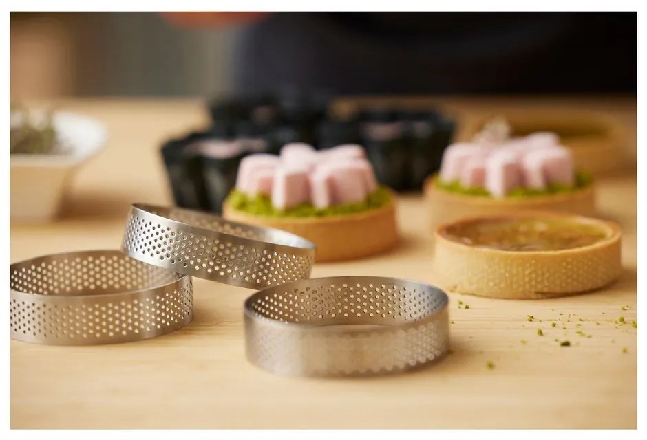 Szilikon sütőforma szett muffinhoz, 6 db-os ø 7 cm Flower – Blomsterbergs