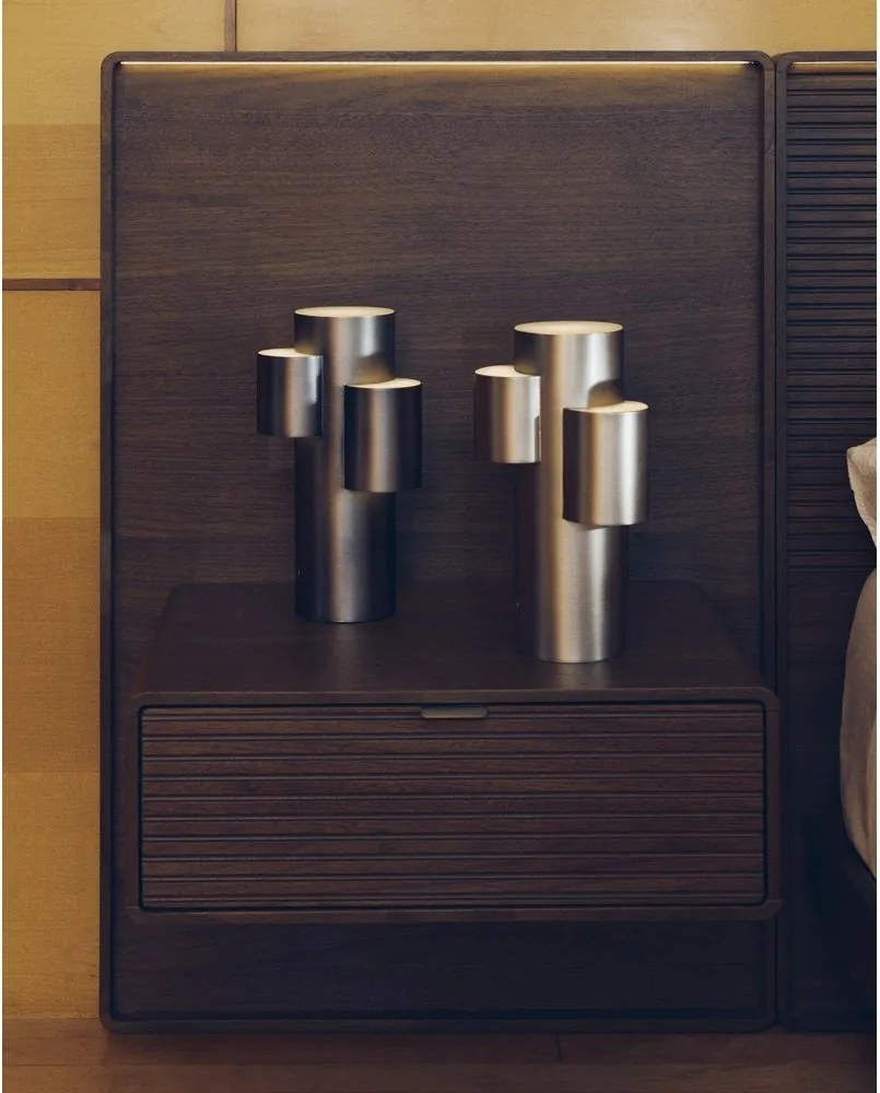 Ezüstszínű fém LED dimmelhető asztali lámpa (magasság 26,5 cm) Adrina – Kave Home