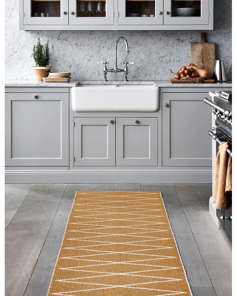 Okkersárga kültéri-beltéri szőnyeg 70x100 cm Max Ochre – Pappelina