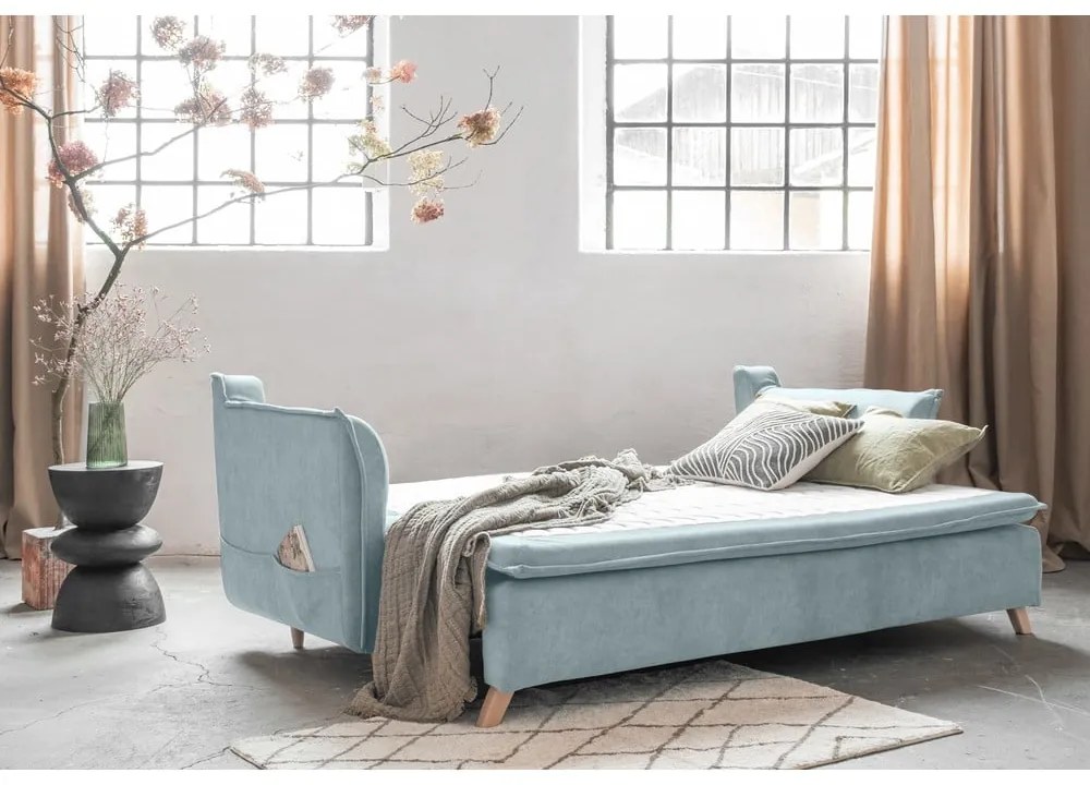 Világoskék bársony kinyitható kanapé 225 cm Charming Charlie – Miuform