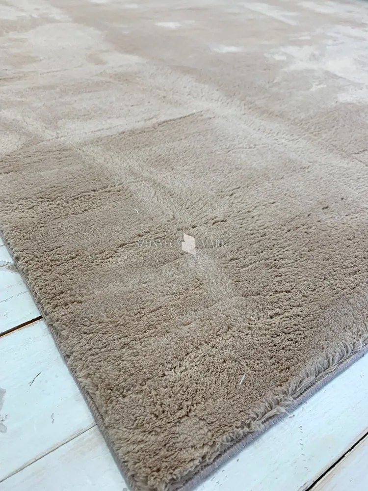 Royal Plüss Luxary Szőnyeg 252 Dark Beige (Sötét bézs) 200x280cm