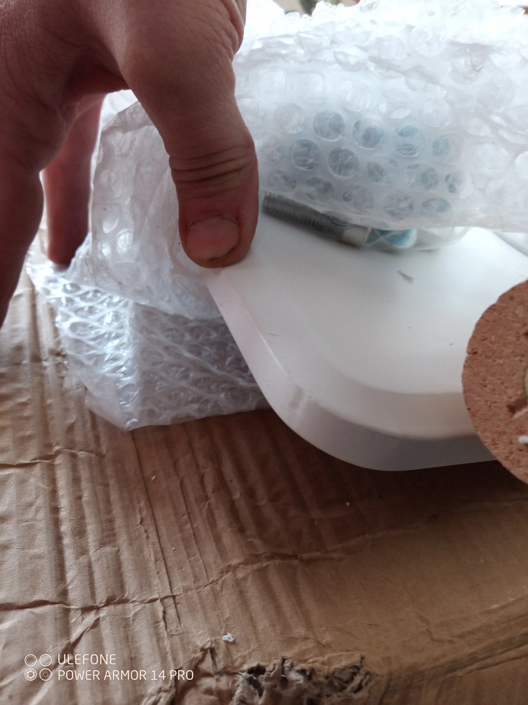 AKCIÓ Fehér étkezőasztal BERGEN 140x80 cm II. osztály