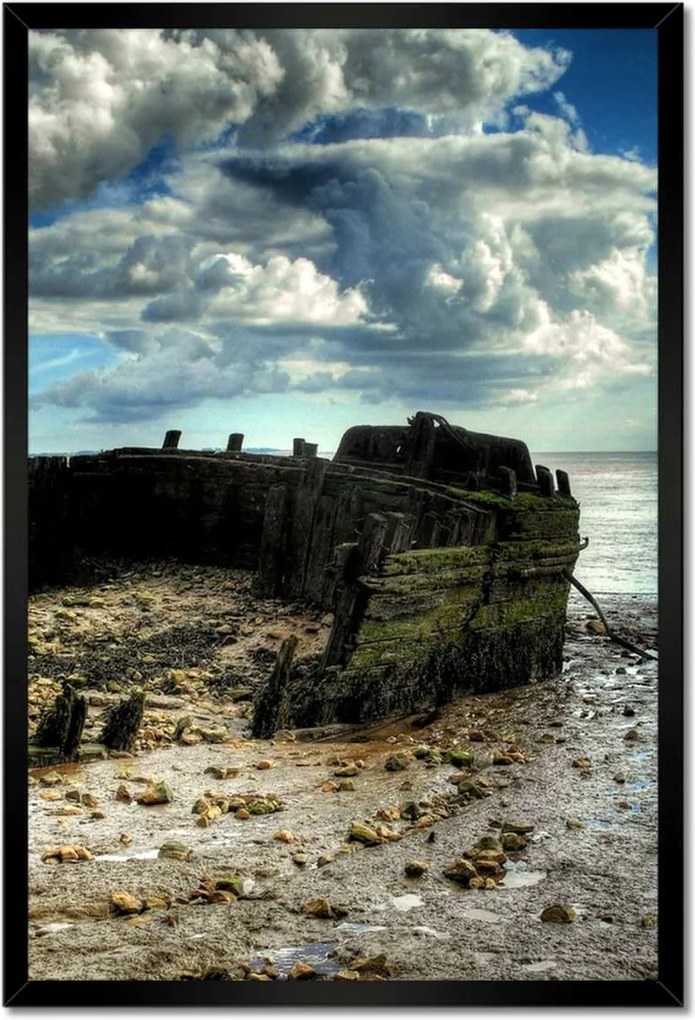 Poszterek keretben 40x60 Horgászcsónak roncsa