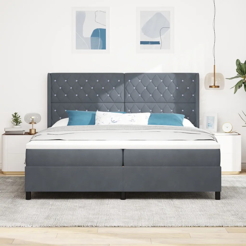 Boxspring Ágy Mattal & LED Sötétszürke 200x200 cm Bársonyos