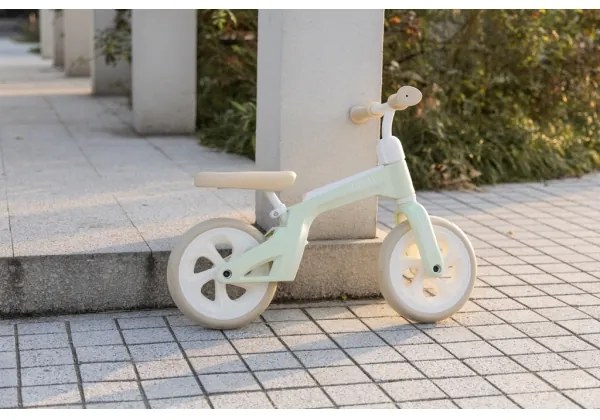 QPlay - TECH futóbicikli menta