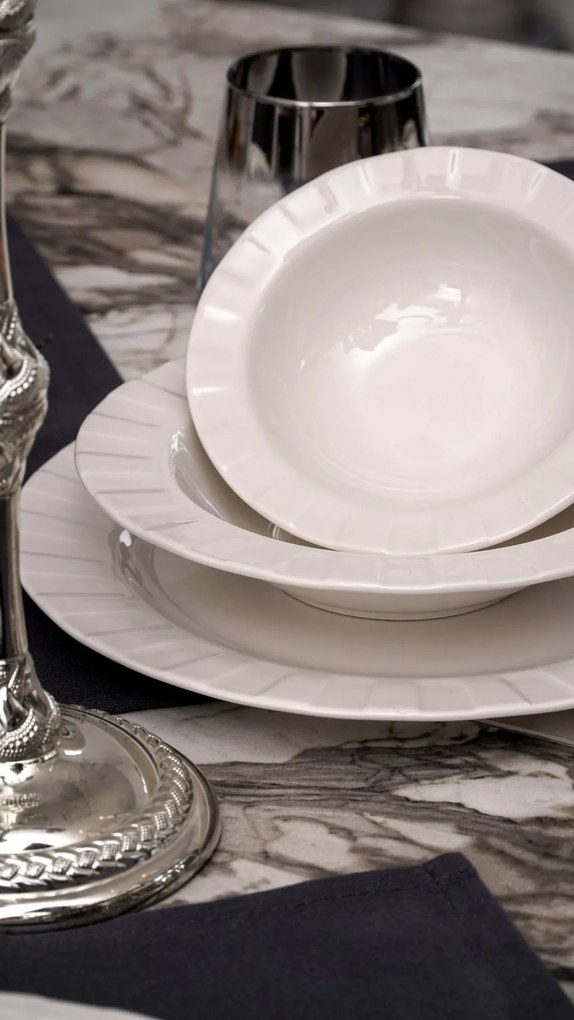 18 részes porcelán étkészlet fehér