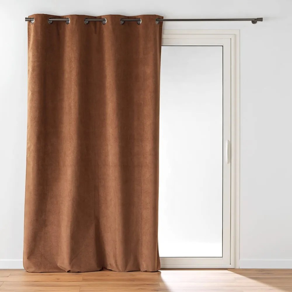 Barna bársony függöny 140x260 cm Olympe – douceur d'intérieur