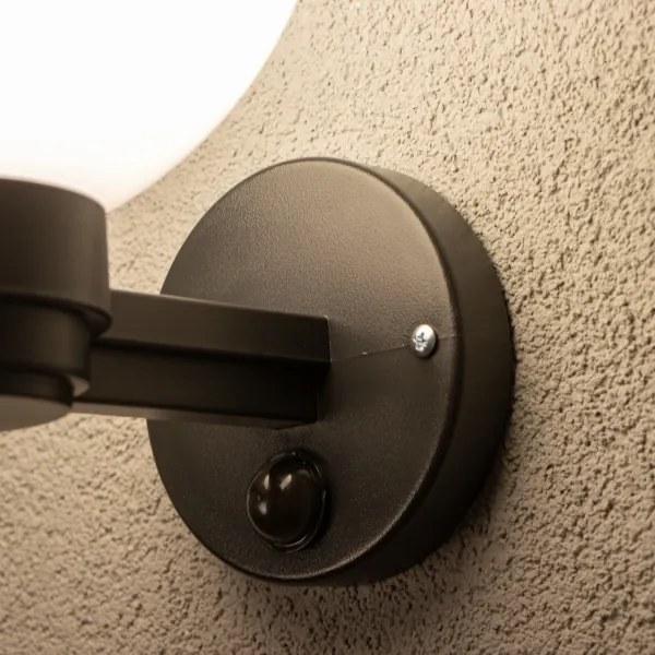 Brilagi - Kültéri fali lámpa érzékelővel HARBOR 1xE27/40W/230V IP33 fekete/fehér