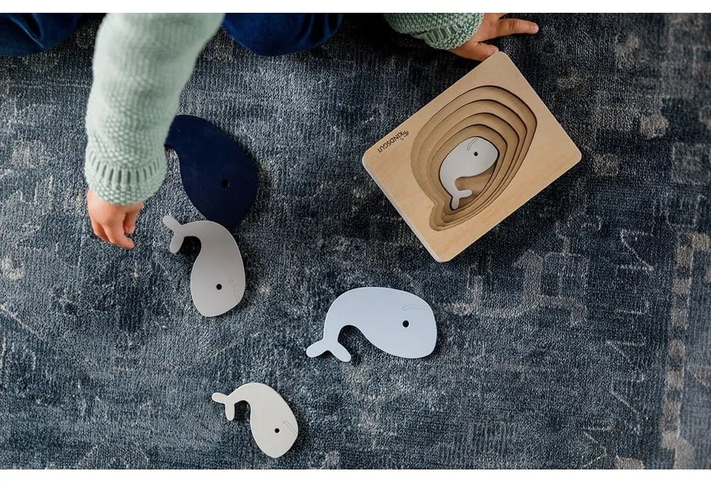 Fa formabeillesztős puzzle Whale – Kindsgut