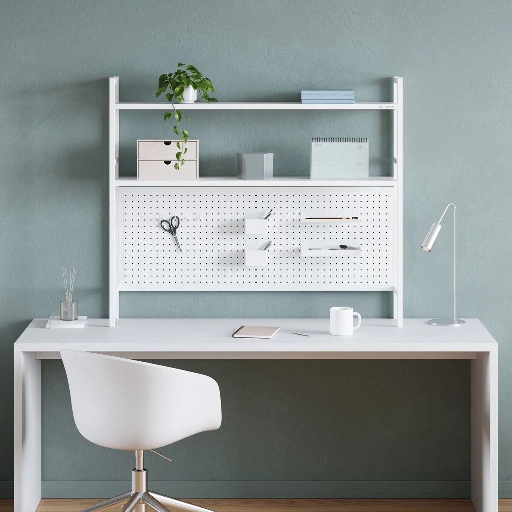 8 darabos tartozékkészlet íróasztali feltéthez