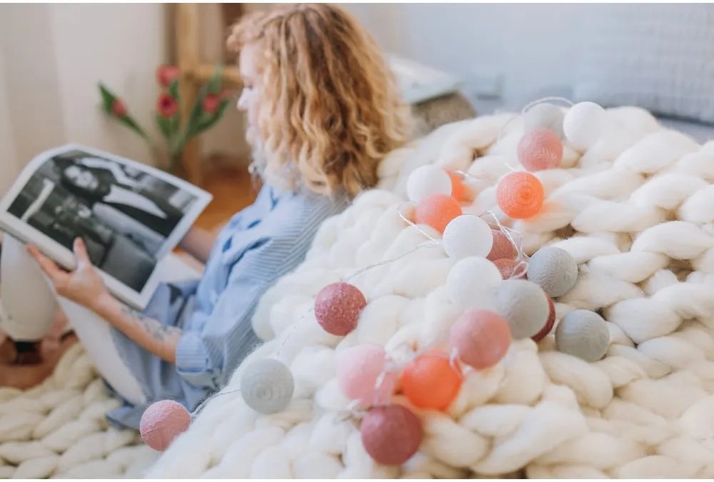 Színes LED fényfüzér, 30 gömbbel - Bonami Essentials