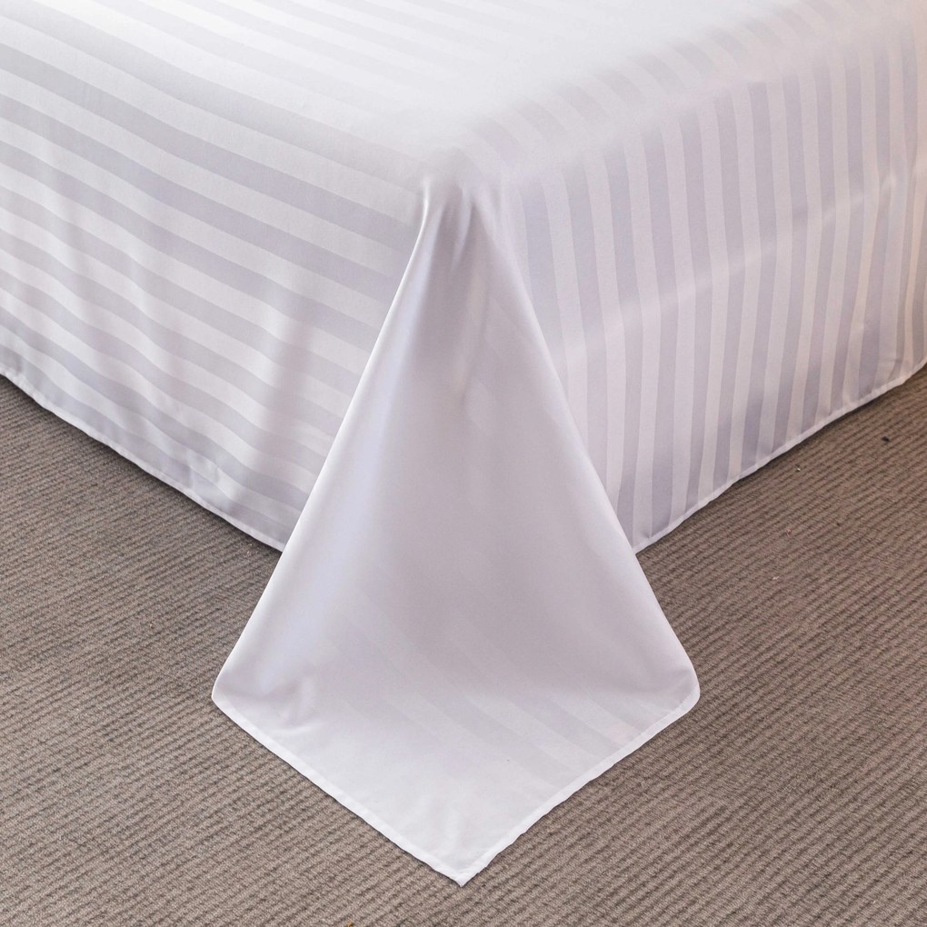 Mikroszálas hotelszoba lepedő 140x240 cm és párnahuzat 50x70 cm JASMINE, fehér Rögzítés: Bújtatós