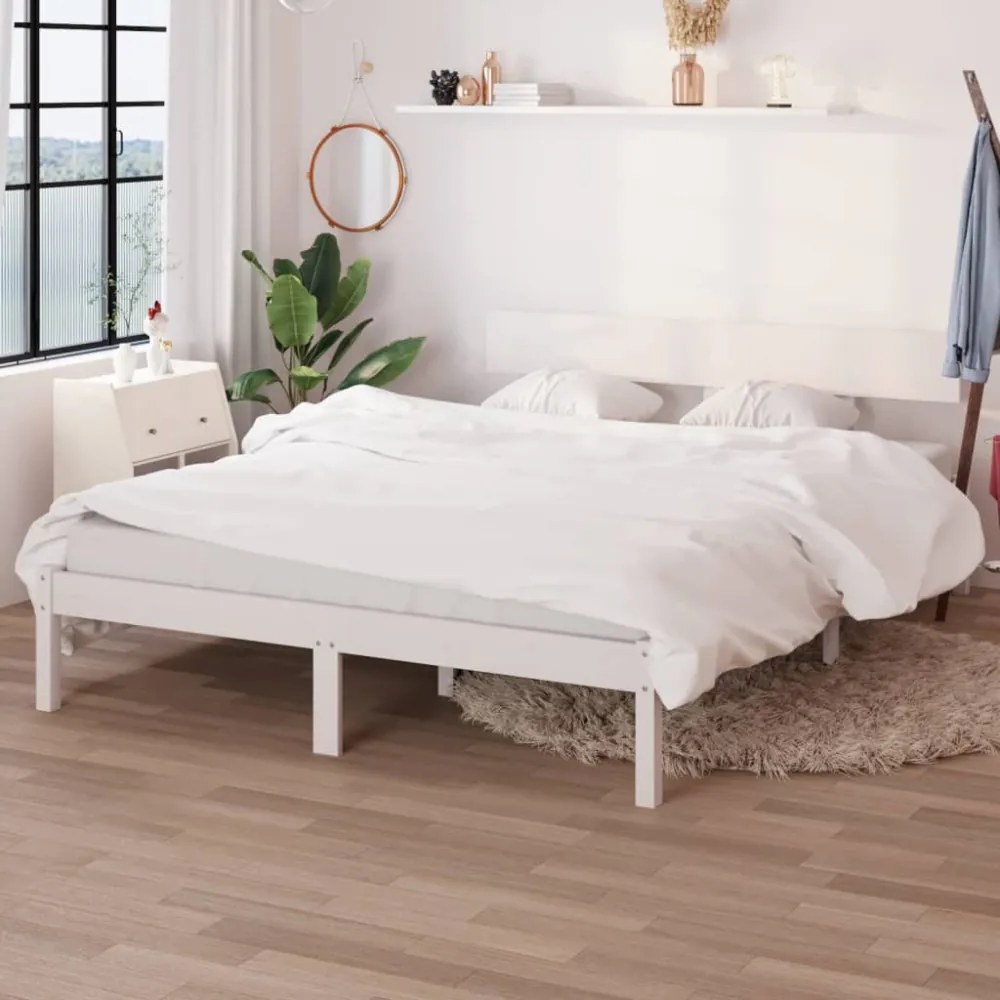 King Size fehér tömör fenyőfa ágykeret 150 x 200 cm