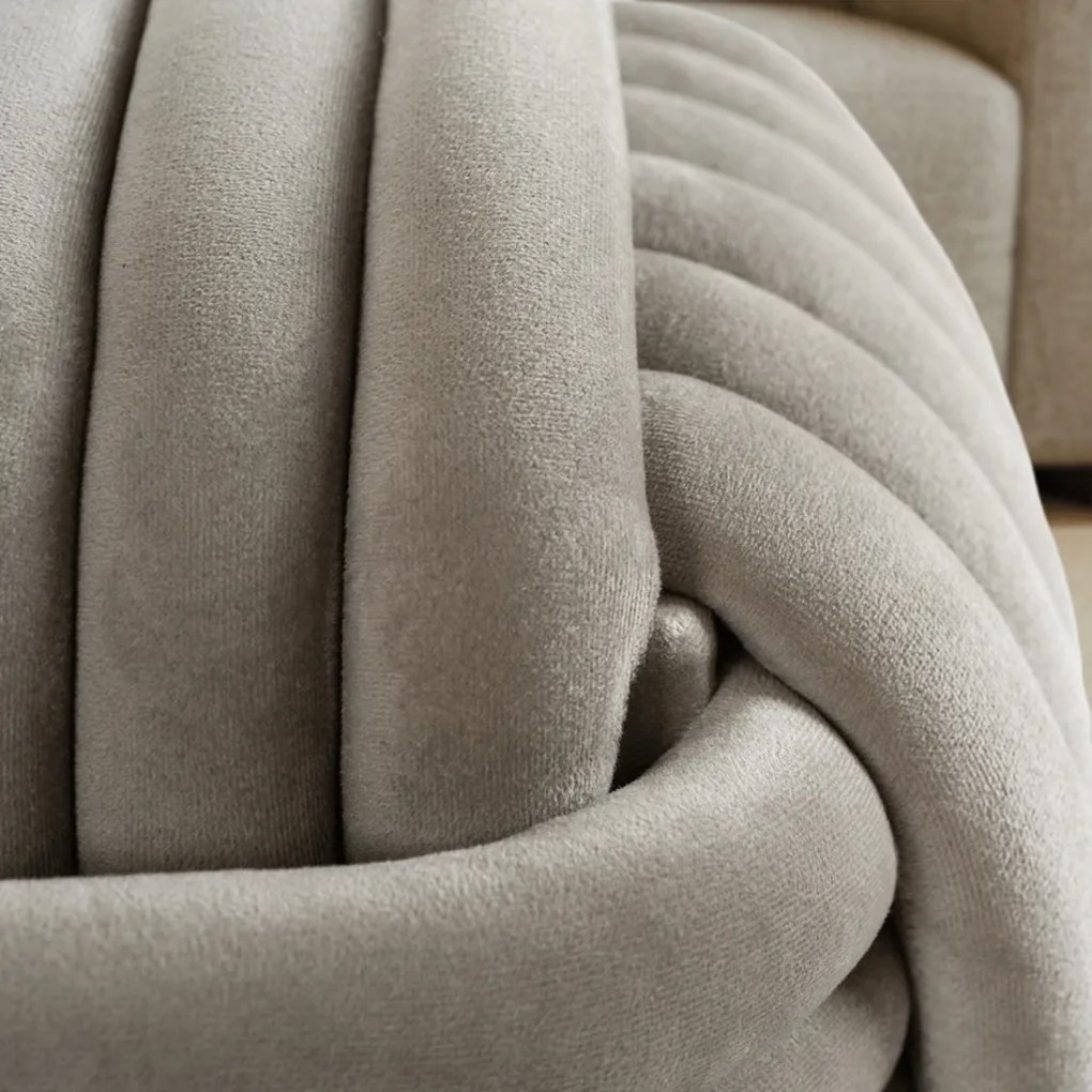 Fonott puff szürke színben, bársony kárpittal, MAGMA