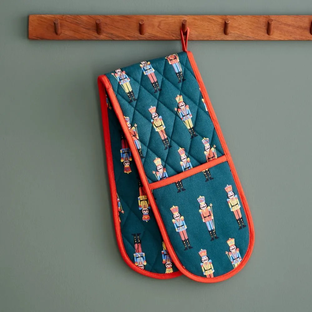 Karácsonyi mintás edényfogó Nutcracker – Catherine Lansfield