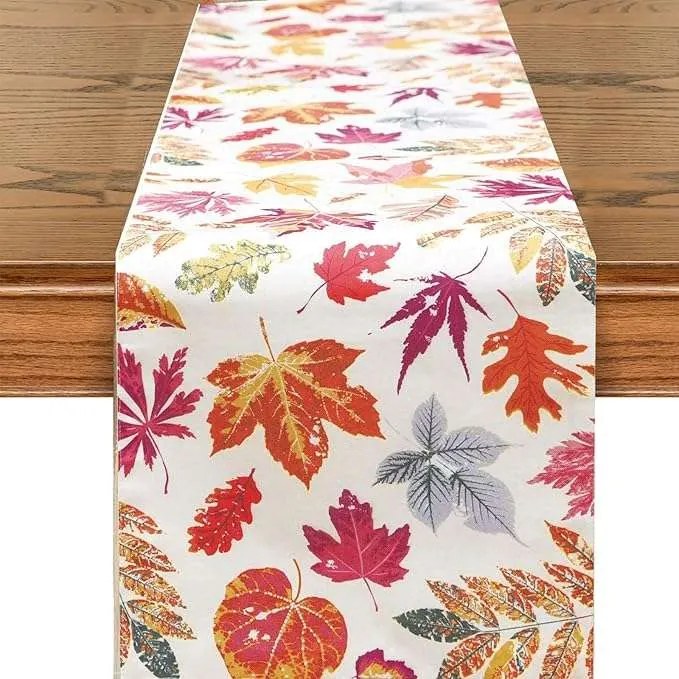 Asztalterítő len utánzat 33x183cm Őszi levelek fehér szín
