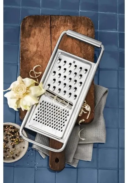 WMF - Univerzális rozsdamentes reszelő