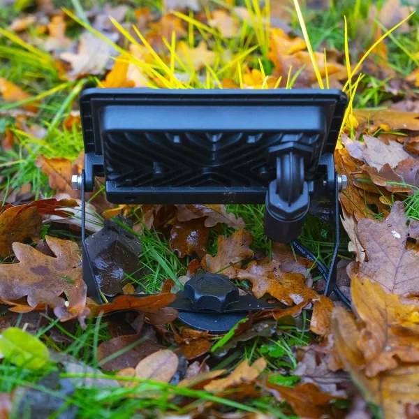 Nedis WIFILOFC20FBK-LED RGBW Reflektor SmartLife LED/20W/230V Wi-Fi IP65