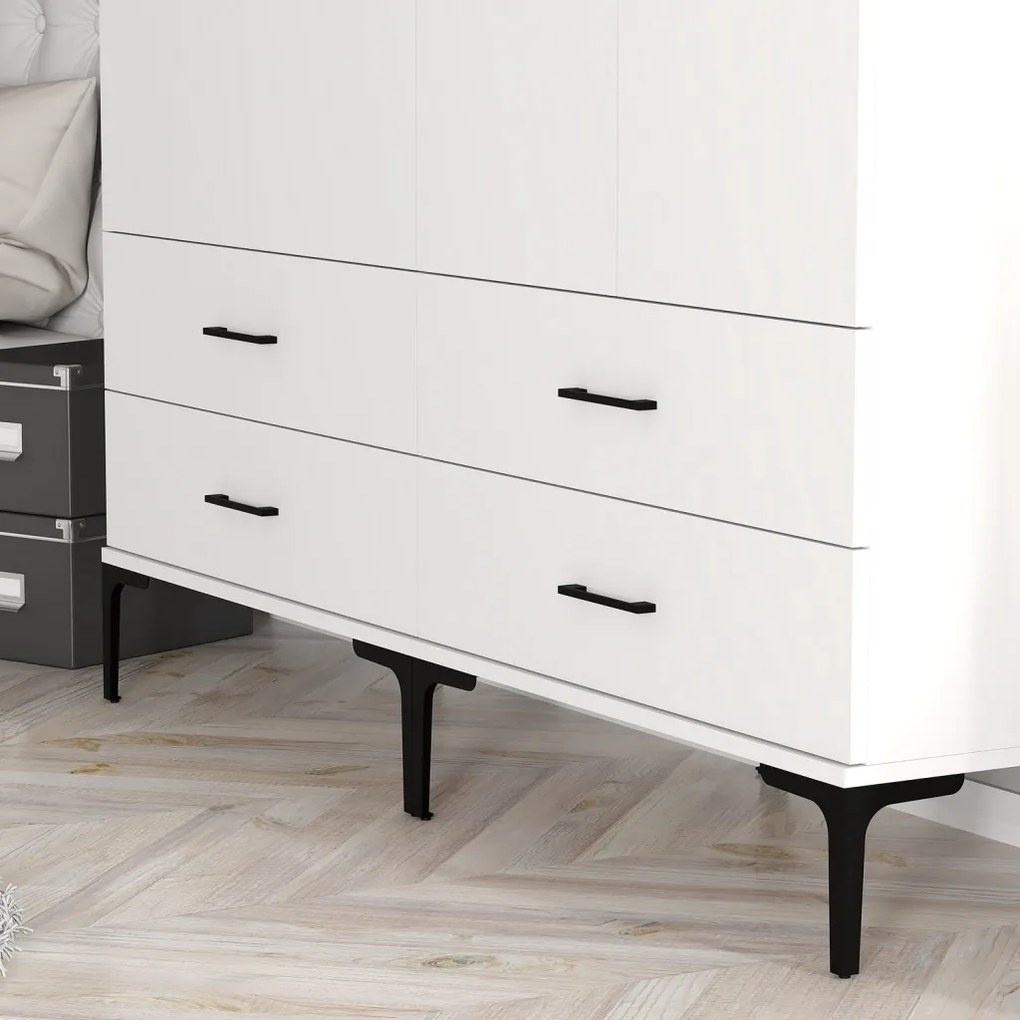 Kumsal TT - White