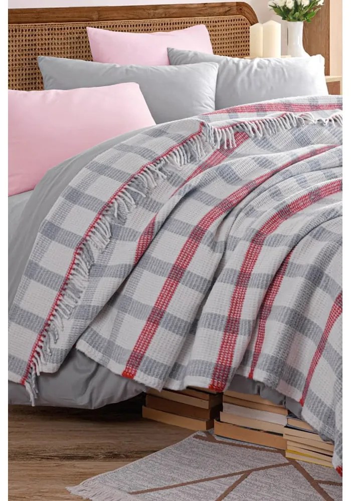 Szürke ágytakaró 180x220 cm Warm Soft – Mijolnir