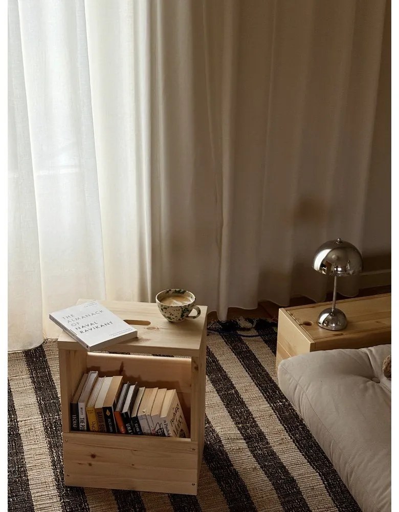 Natúr színű borovi fenyő éjjeliszekrény Grab It – Karup Design