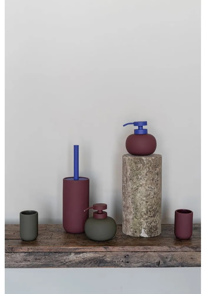 Sötétzöld kerámia fogkefetartó pohár Lotus Play – Mette Ditmer Denmark