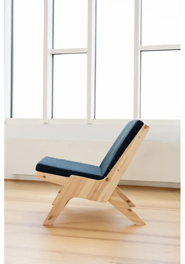 Sötétkék fotel Sway – Karup Design