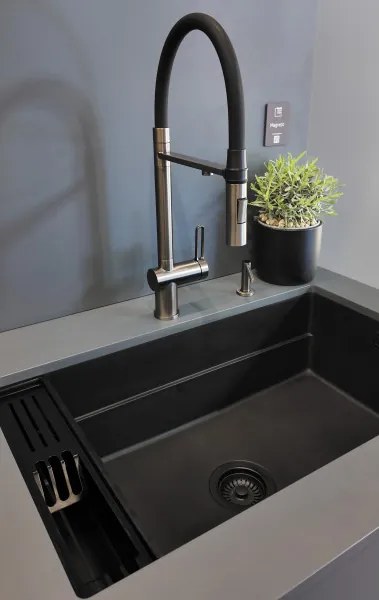 Magnetic gránit mosogató_nero_1 medence